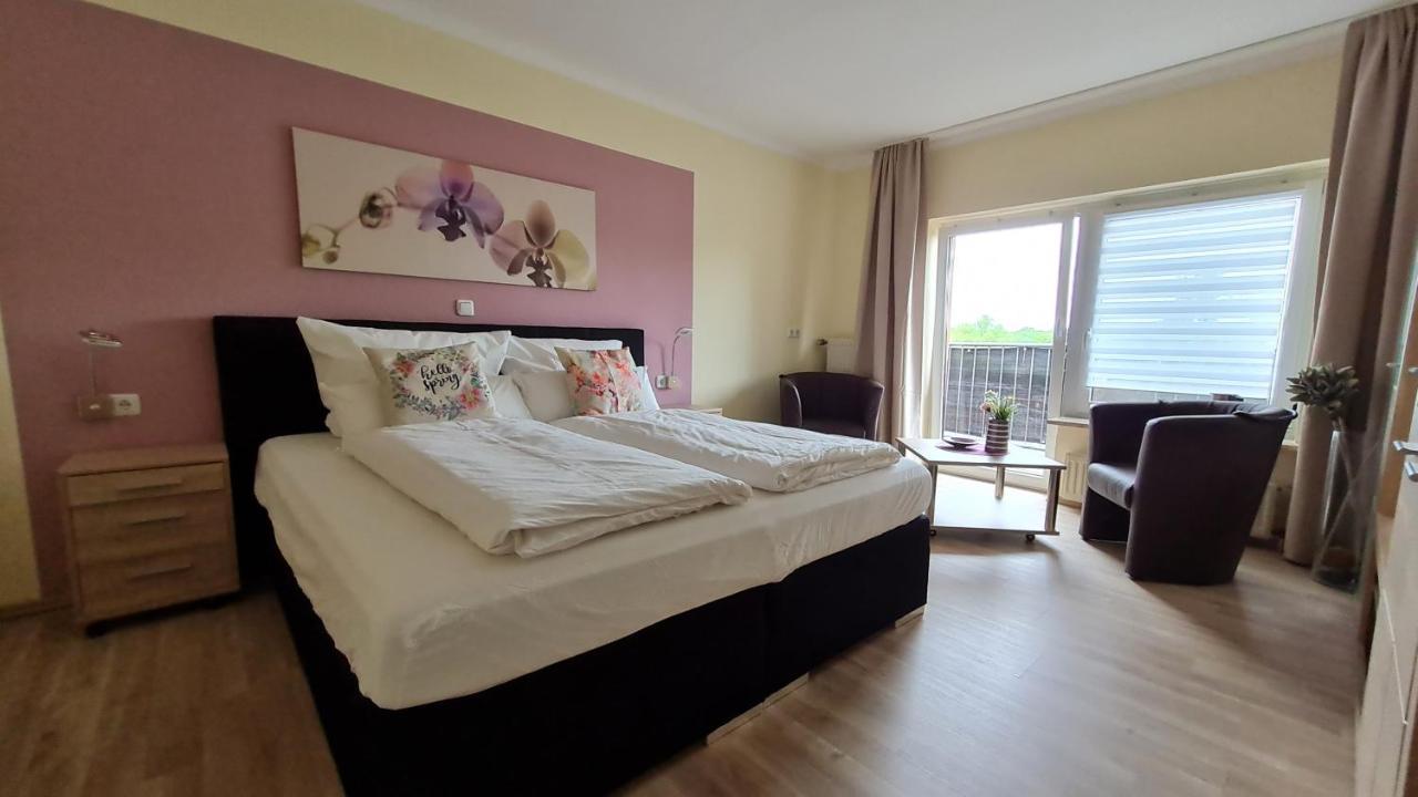 Haus Mila Hotel Bienenbuettel ภายนอก รูปภาพ